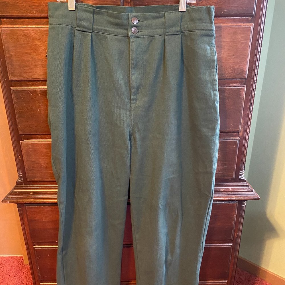 Lucy & Yak Addison Tapered Jeans: ORGANIC TWILL - Posy Green
